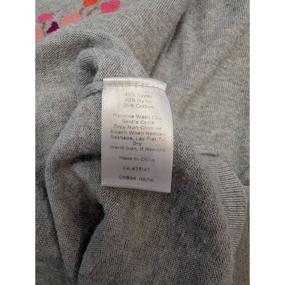 Talbots Petite Light Gray Sweater Heart Tree  Button Shoulder Detail Size LP - Picture 7 of 9